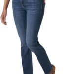 Lee Women's Petite Legendary Mid Rise Straight Leg Jean