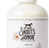 SKOUT'S HONOR Pet Detangler Spray - Hydrating & Conditioning with Avocado Oil & Probiotics, 97% Natural, Paraben & Sulfate-Free, softens for a More brushable Coat, Daily Use, 8oz, Dog of The Woods